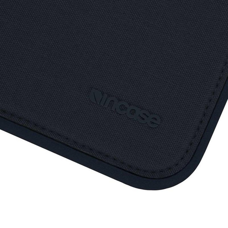 Incase ICON Sleeve with Woolenex - Pokrowiec MacBook Pro 16" (2019) (grafitowy)
